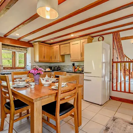 2 Bed In Polperro Fosea